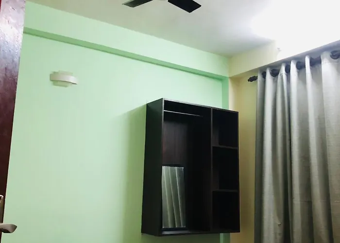 Hotel Yeti Cozy 5*