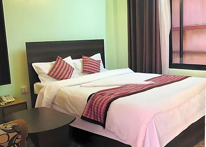 Hotel Yeti Cozy 5*