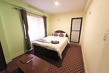 Yeti Cozy Hotel