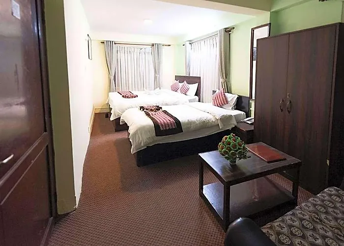 Hotel Yeti Cozy 5*